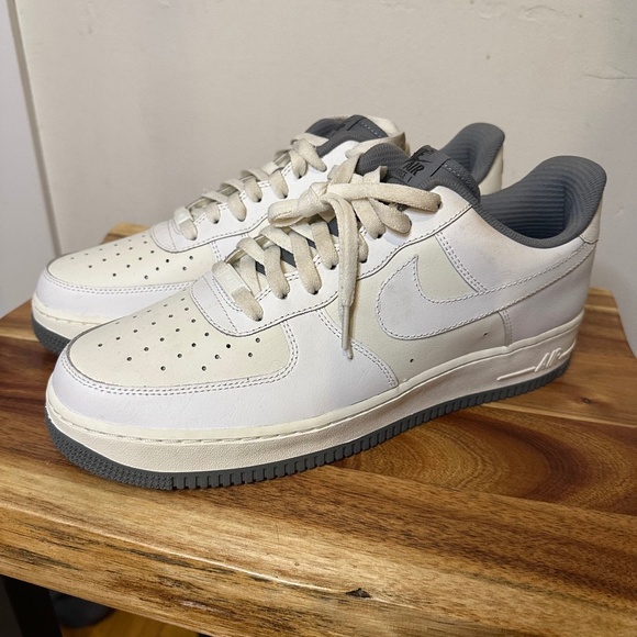 Nike Air Force 1's Size Men's US 12 - Picture 1 of 5